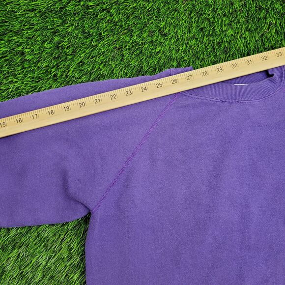 Vintage Hanes Sweatshirt Womens Medium 20x21 Las-Vegas USA - Picture 3 of 12